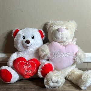 Two Valentines Bears New Condition